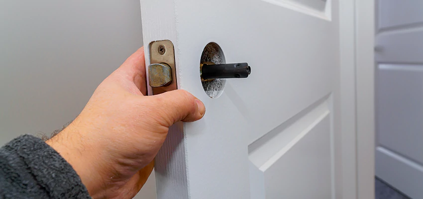 Nighttime Locksmith For Lock Repair in Artesia, CA