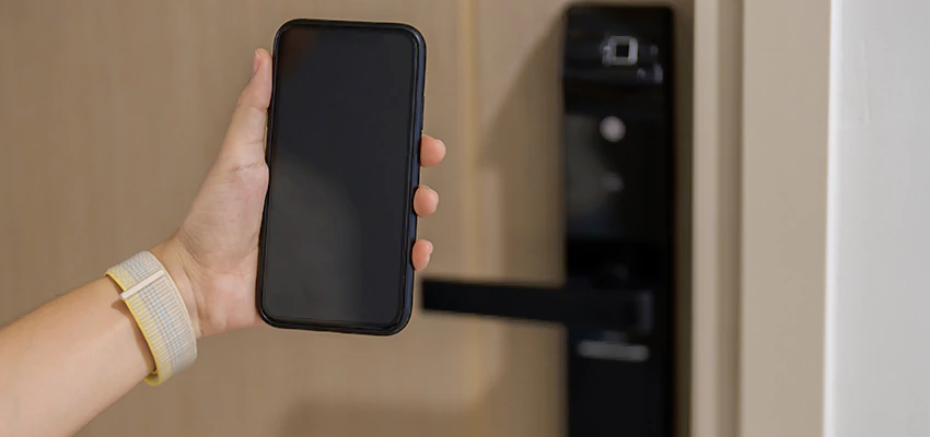 Keypad Wifi Locks Repair And Installation in Artesia, CA